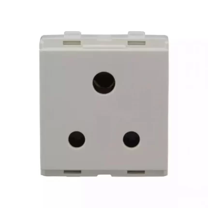 EnGem 3 Pin Socket 6A With ISI White